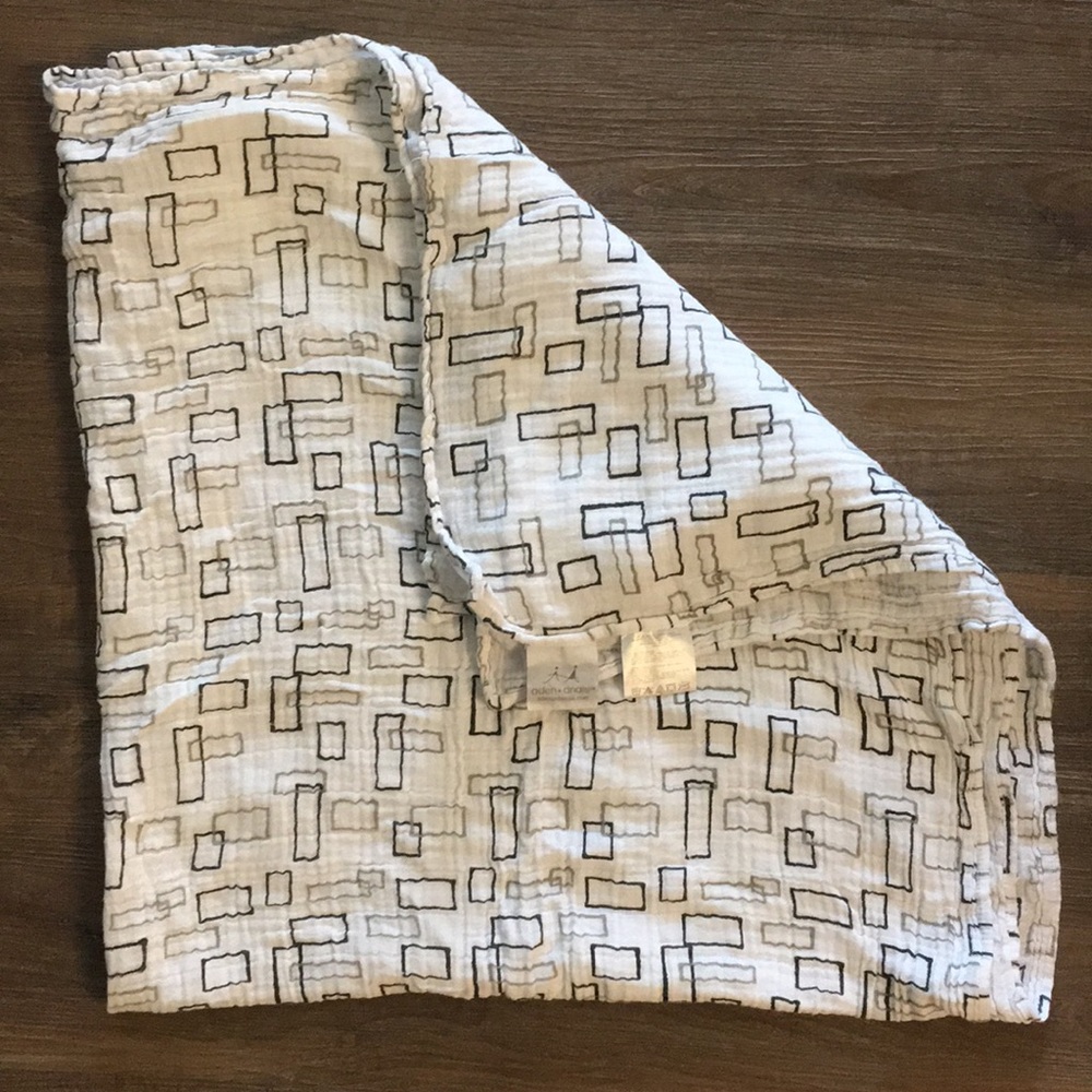 Aden + Anais cotton Muslin Swaddle Blanket 47”